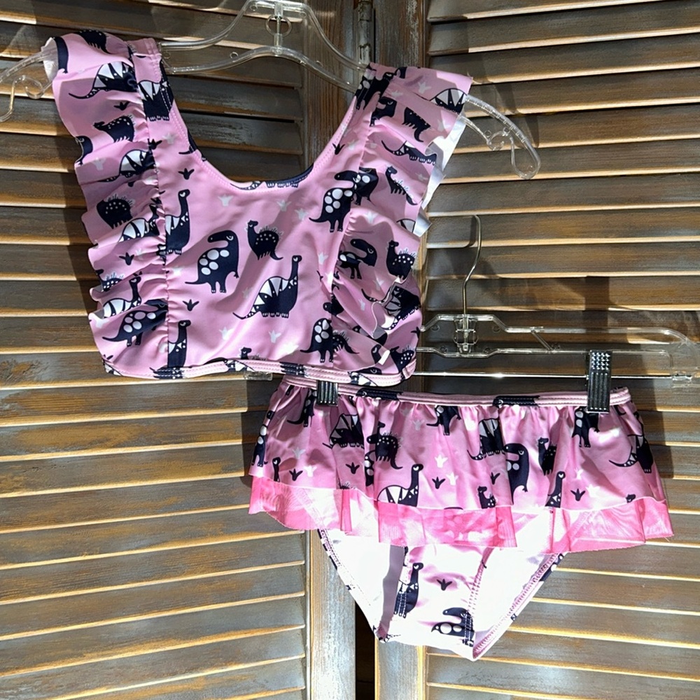 Girls swimsuit